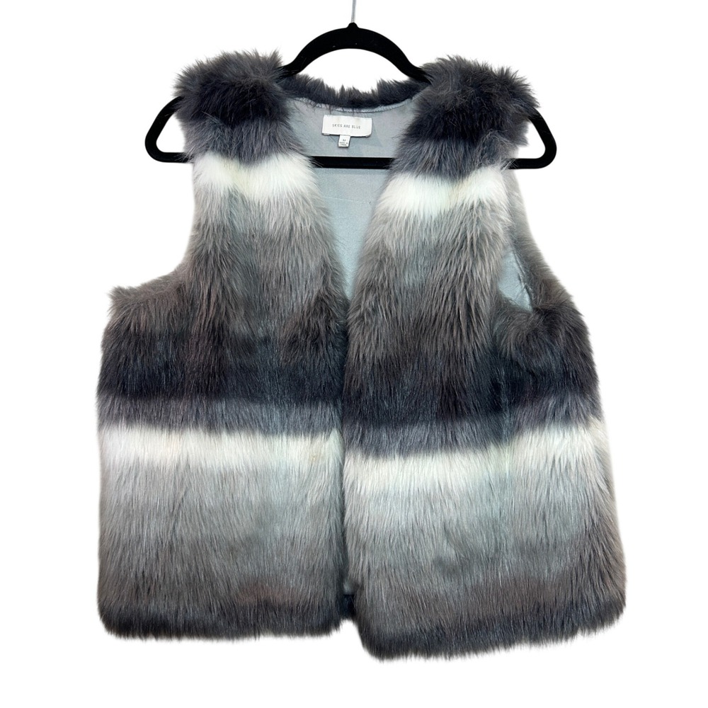 Faux Fur Vest Womens Medium Grey White Ombre Striped Glam Chic Plush Cozy Mob